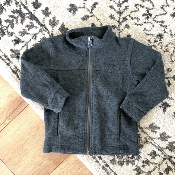 Bundle of zip up fleece jackets - Picture 2 of 10